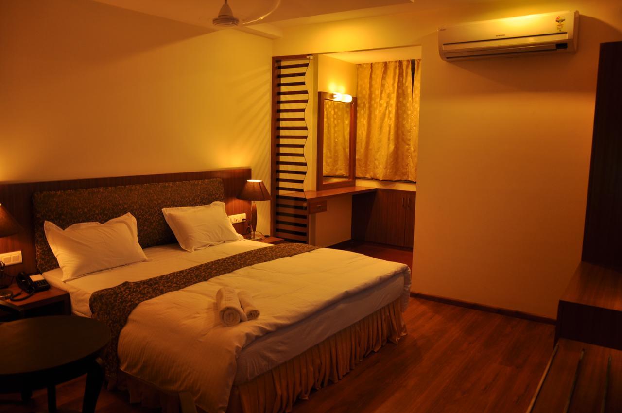 Hotel The Uday Regency Kota  Exterior foto